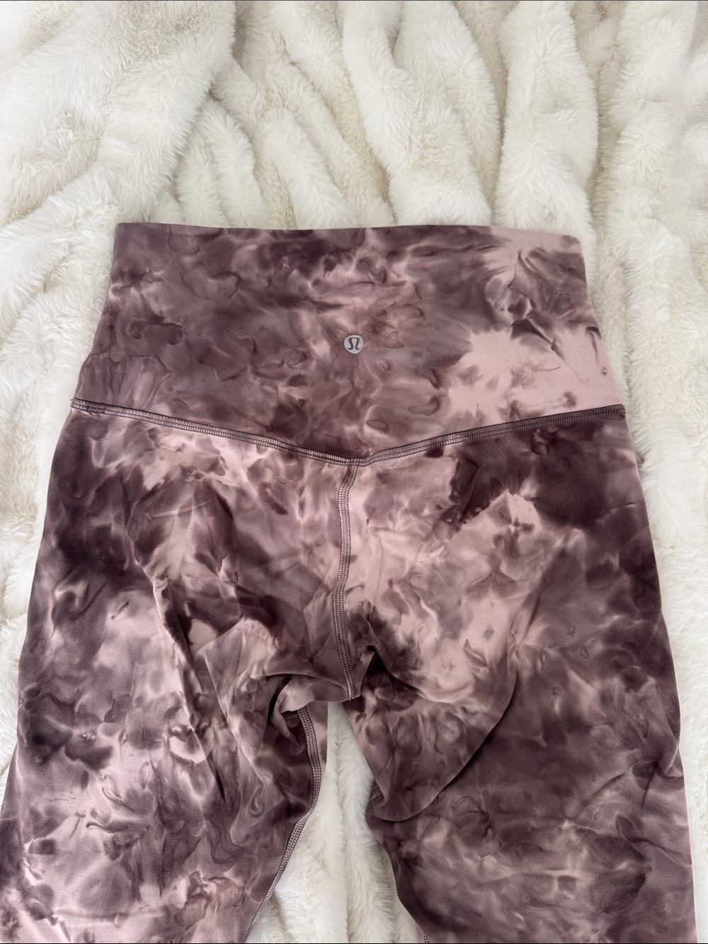lululemon athletica Tie-Dye High-Rise Women’s Shorts — Mauve, Light Pink